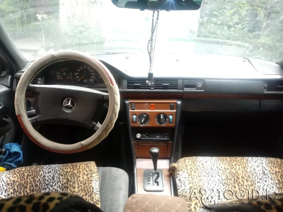 Легковые автомобили Mercedes-Bens,  8  года в Алматы Алматы - изображение 3