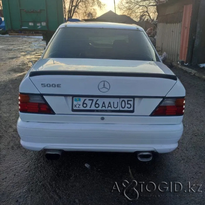 Продажа Mercedes-Bens 320, 1993 года в Алматы Алматы - изображение 3