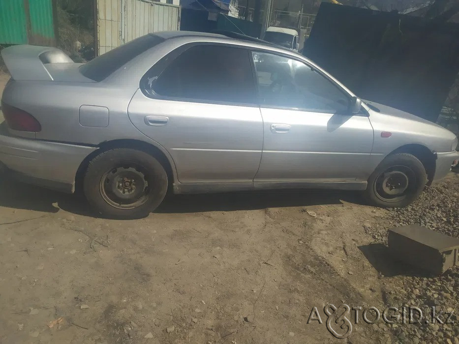 Легковые автомобили Subaru,  8  года в Алматы Алматы - изображение 2