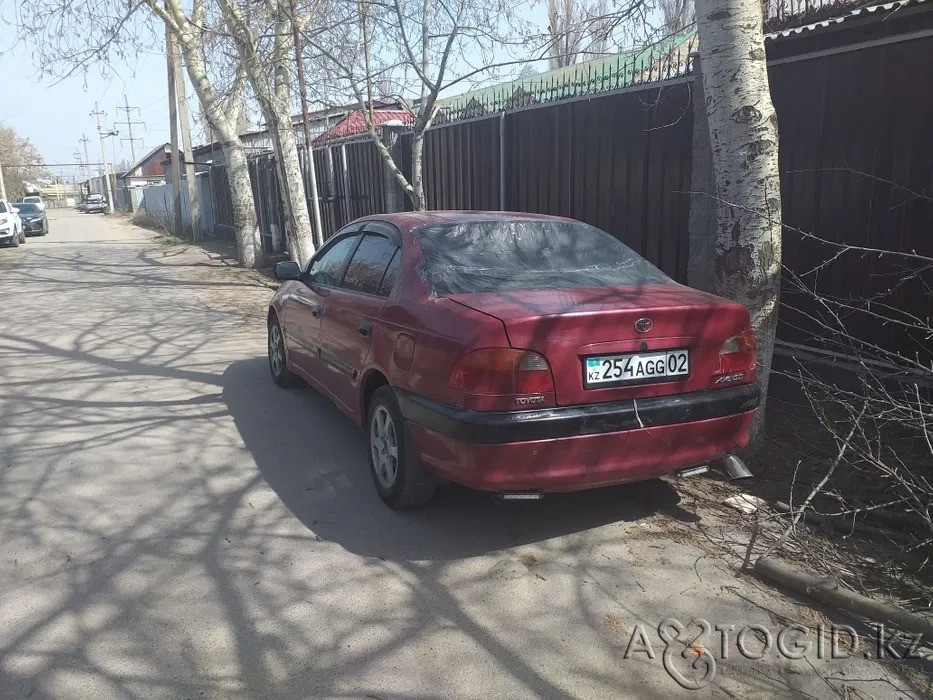 Легковые автомобили Toyota,  8  года в Алматы Алматы - изображение 3