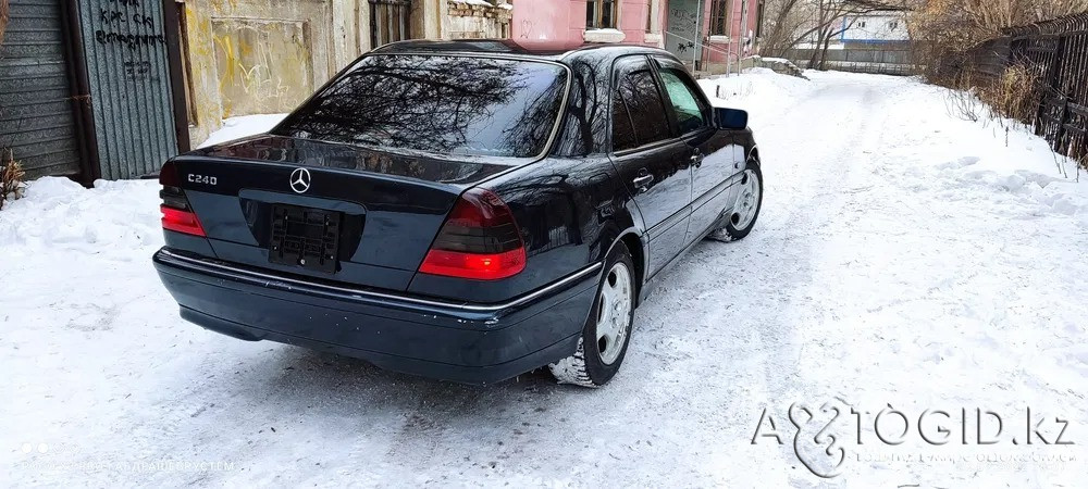 Легковые автомобили Mercedes-Bens,  8  года в Караганде Караганда - изображение 2