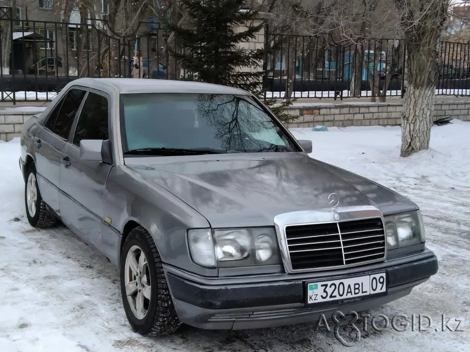 Mercedes-Benz cars, 8 years old in Karaganda Karagandy - photo 4