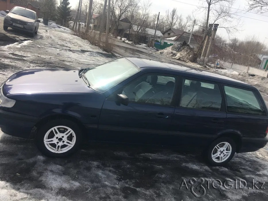 Легковые автомобили Volkswagen,  4  года в Караганде Караганда - изображение 2