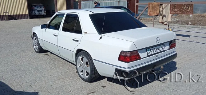 Продажа Mercedes-Bens W124, 1991 года в Костанае Костанай - photo 3