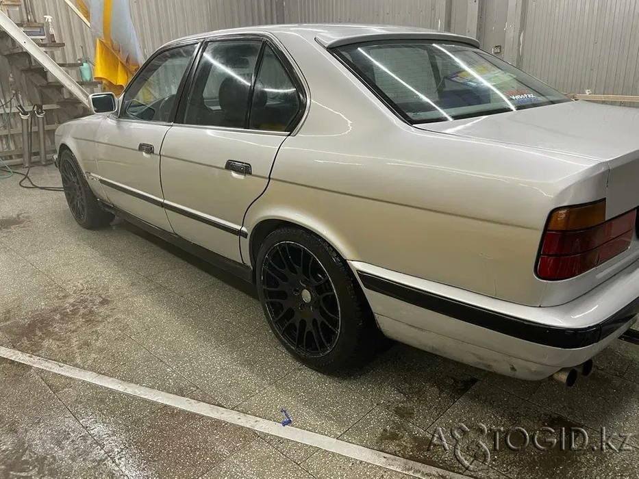 BMW көліктері, Астанада 8 жаста  Астана - 4 сурет