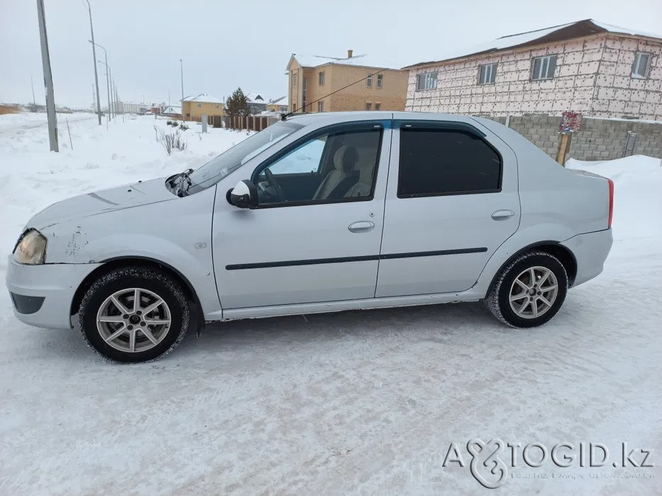 Renault passenger cars, 8 years old in Astana  Astana - photo 2