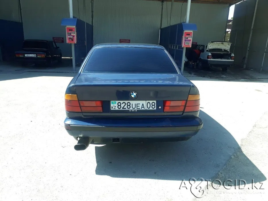 Легковые автомобили BMW,  8  года в Астане  Астана - изображение 3