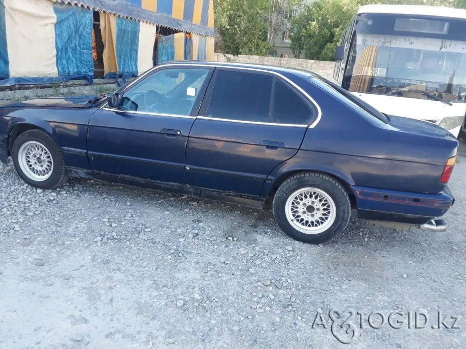 Легковые автомобили BMW,  8  года в Астане  Астана - изображение 1