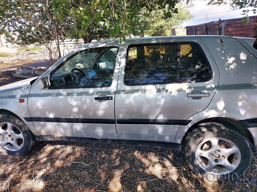 Volkswagen Golf, 5 years old in Taraz Taraz - photo 2