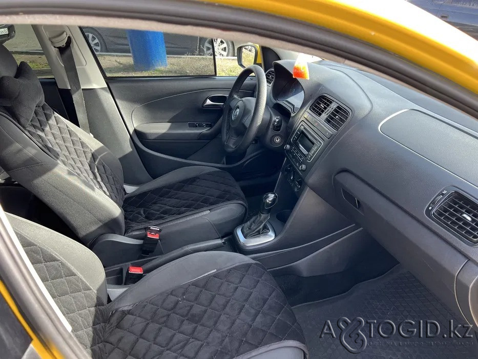 Volkswagen Polo, 8 years old in Almaty Almaty - photo 3