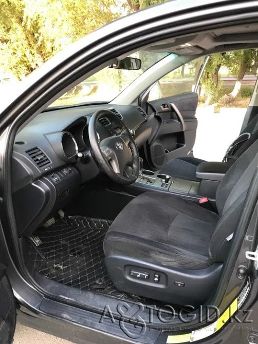Toyota Highlander, 7 жаста, Алматыда Алматы - 3 сурет