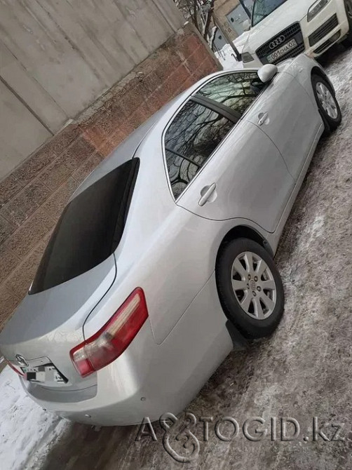 Toyota Camry 8 years old in Almaty  Almaty - photo 2