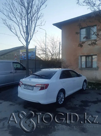 Toyota Camry 8 years old in Almaty  Almaty - photo 3