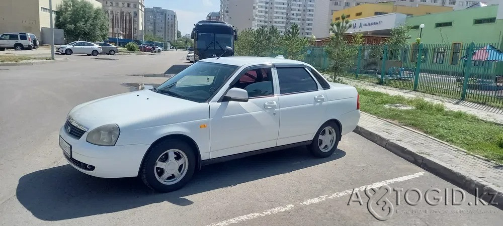 VAZ (Lada) 2170 Priora Sedan, 8 years old in Astana  Astana - photo 1