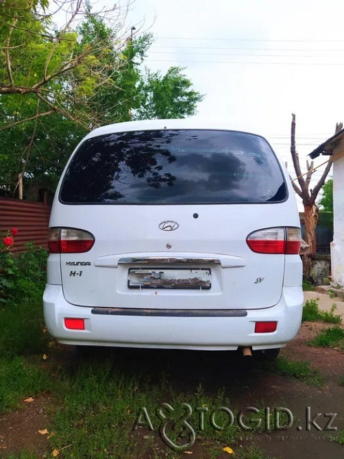 Hyundai H1 (Starex), 6 years old in Astana  Astana - photo 2