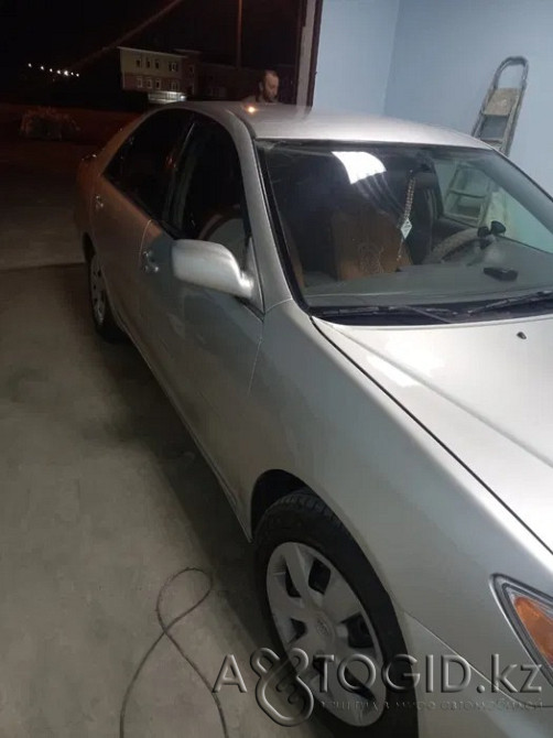 Toyota Camry 8 years old in Atyrau  Atyrau - photo 2
