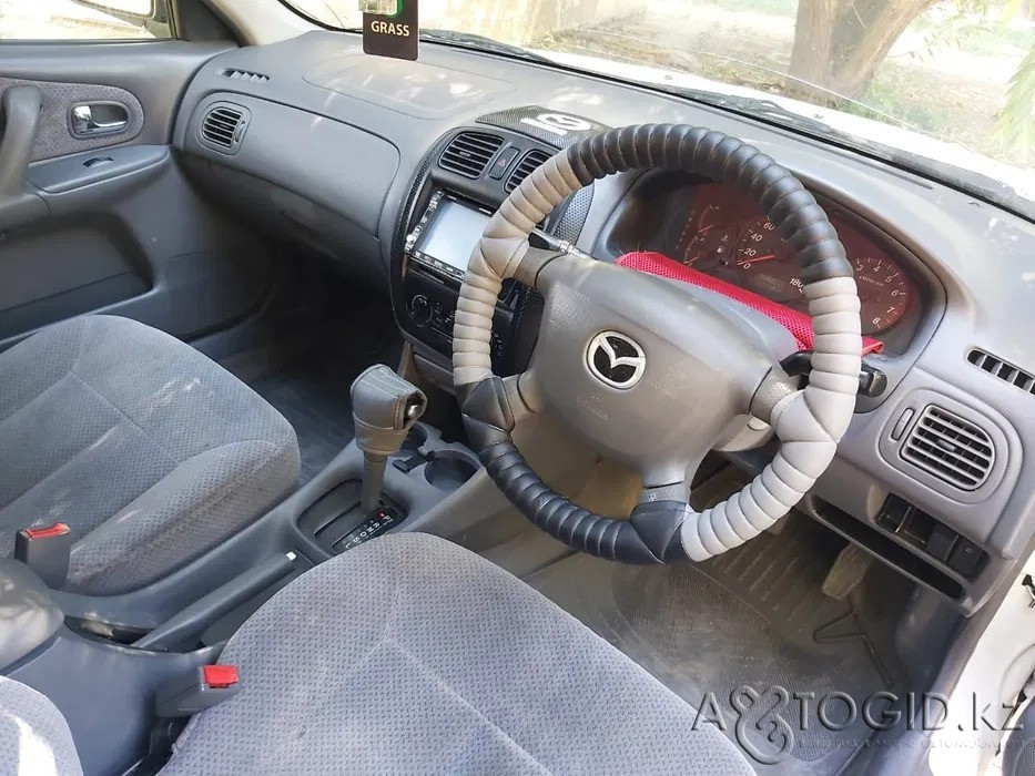 Mazda Familia,  8  года в Атырау Атырау - изображение 1