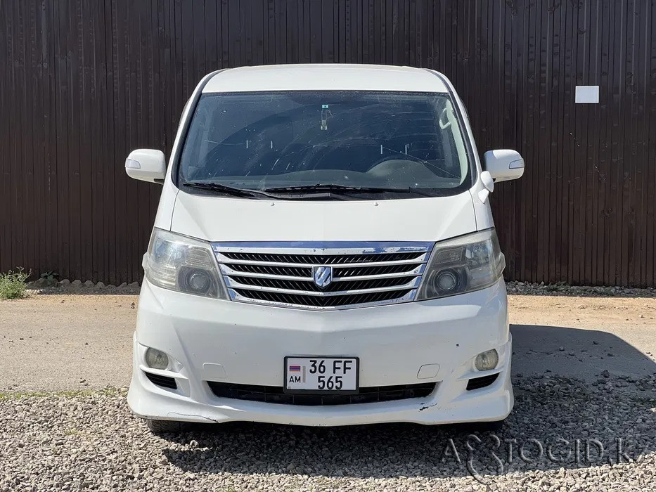 Toyota Alphard, 6 years old in Aktobe Aqtobe - photo 1