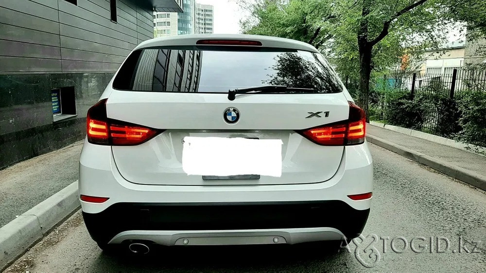 BMW X1, 7 years old in Almaty Almaty - photo 2