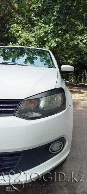 Volkswagen Polo,  8  года в Алматы Алматы - изображение 1