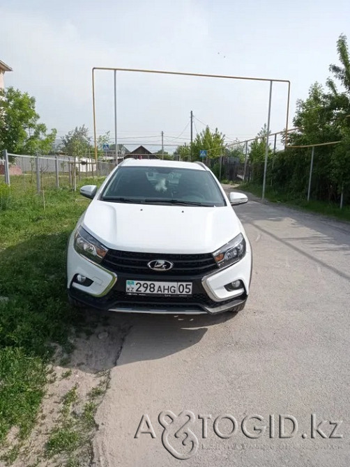 ВАЗ (Lada) Vesta Cross,  4  года в Алматы Алматы - изображение 3
