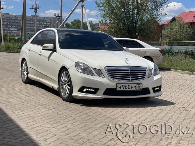 Mercedes-Benz 300, 8 years old in Uralsk Oral - photo 2