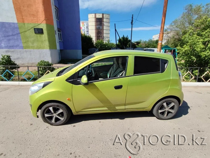 Chevrolet Spark, 2011 года в Уральске Уральск - изображение 1