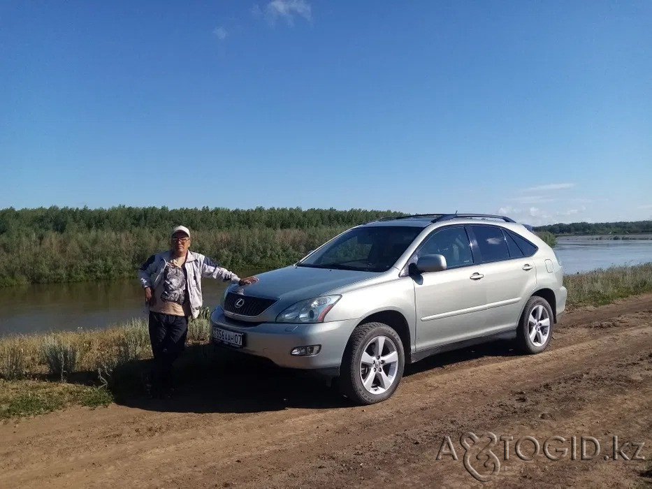 Lexus RX серия,  7  года в Уральске Уральск - изображение 1