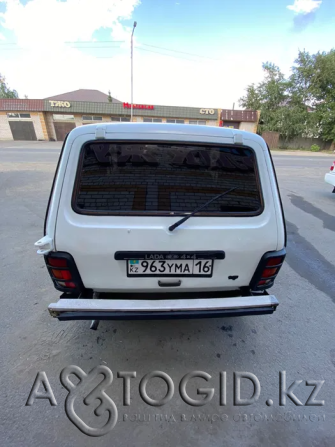 VAZ (Lada) 2121 Niva, 7 years old in Semey Semey - photo 2