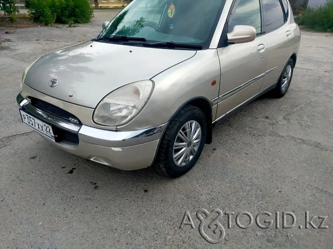 Toyota Duet, 2001 года в Семее Семей - изображение 1