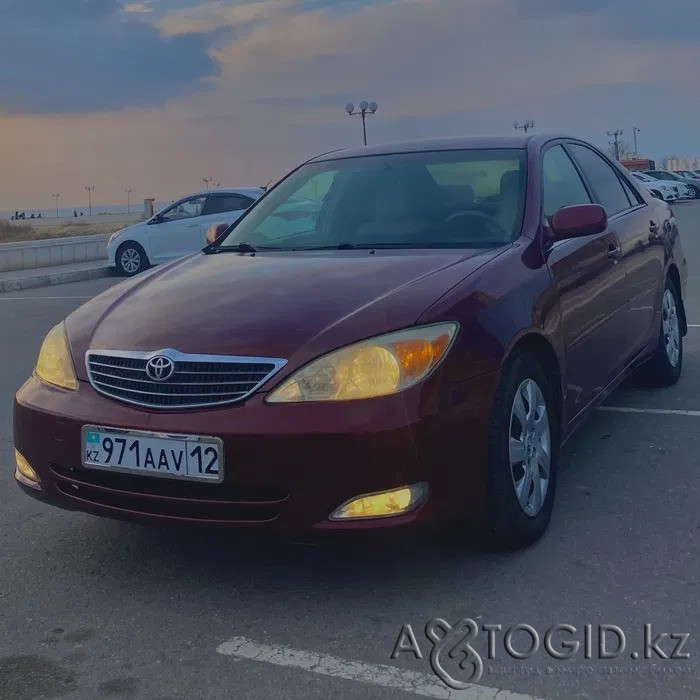 Toyota Camry  8  года в Актау  Актау - изображение 1