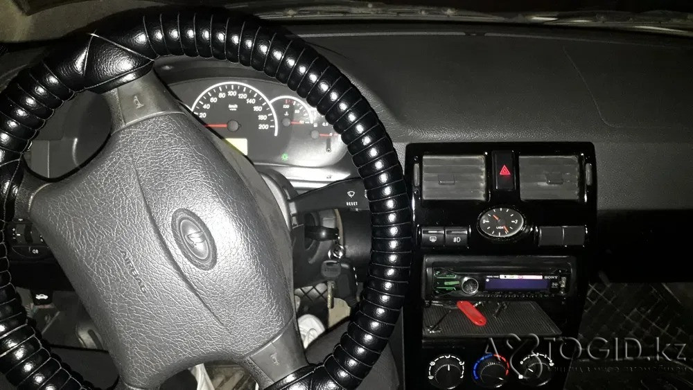 ВАЗ (Lada) 2172 Priora Хэтчбек,  5  года в Актобе Актобе - изображение 1