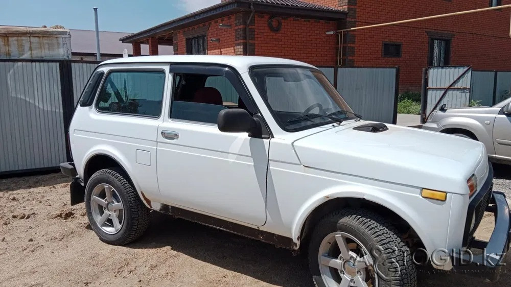 ВАЗ (Лада) 2121 Нива, 7 жаста, Ақтөбе қ Актобе - 3 сурет