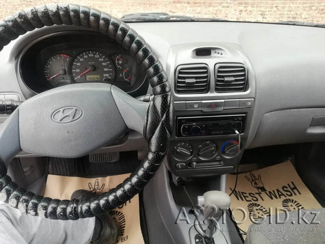 Hyundai Accent, 8 years old in Astana  Astana - photo 3