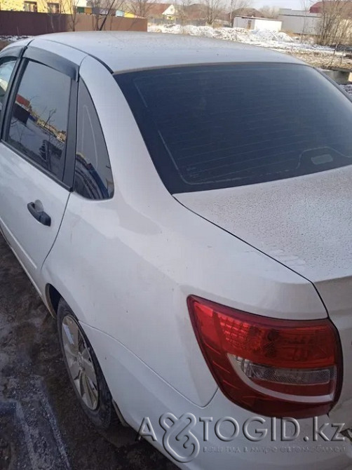 ВАЗ (Лада) Гранта, 8 жаста, Оралда Уральск - 3 сурет