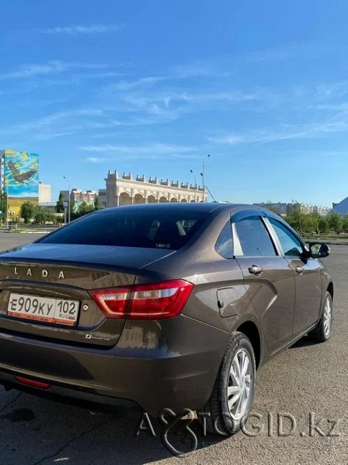 ВАЗ (Lada) Vesta,  8  года в Уральске Уральск - изображение 2