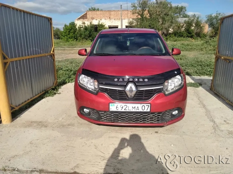 Renault Sandero,  5  года в Уральске Уральск - изображение 3