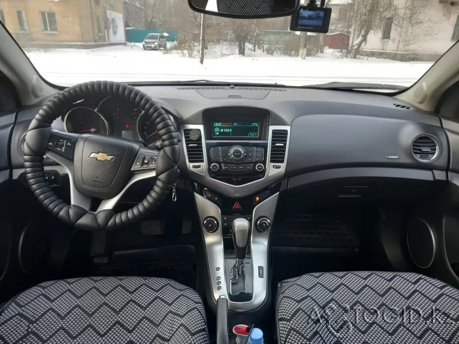 Chevrolet Cruze,  5  года в Семее Семей - изображение 2
