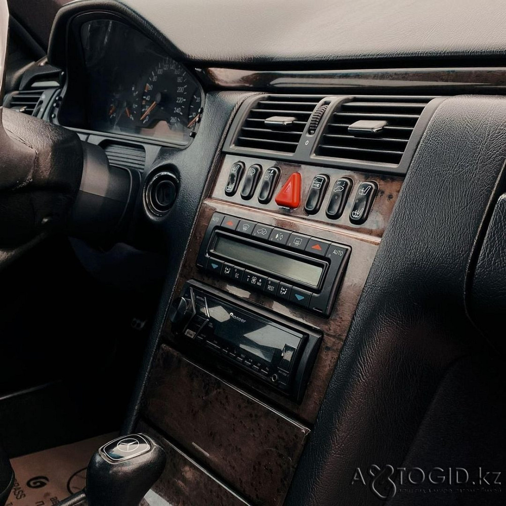 Mercedes-Bens 200,  8  года в Алматы Алматы - изображение 4