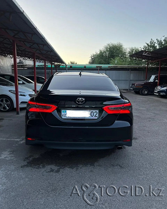 Toyota Camry 8 years old in Almaty  Almaty - photo 5