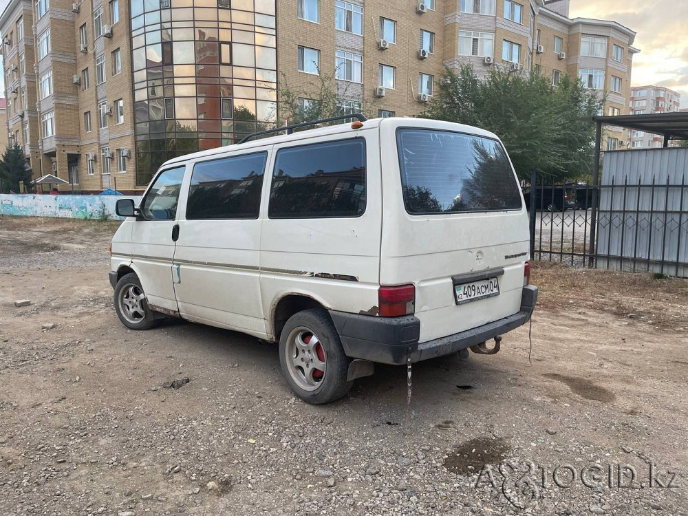 Volkswagen Transporter,  6  года в Атырау Атырау - изображение 5